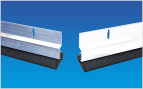 ZOCALO P/PUERTAS SC 90CM ALUMINIO